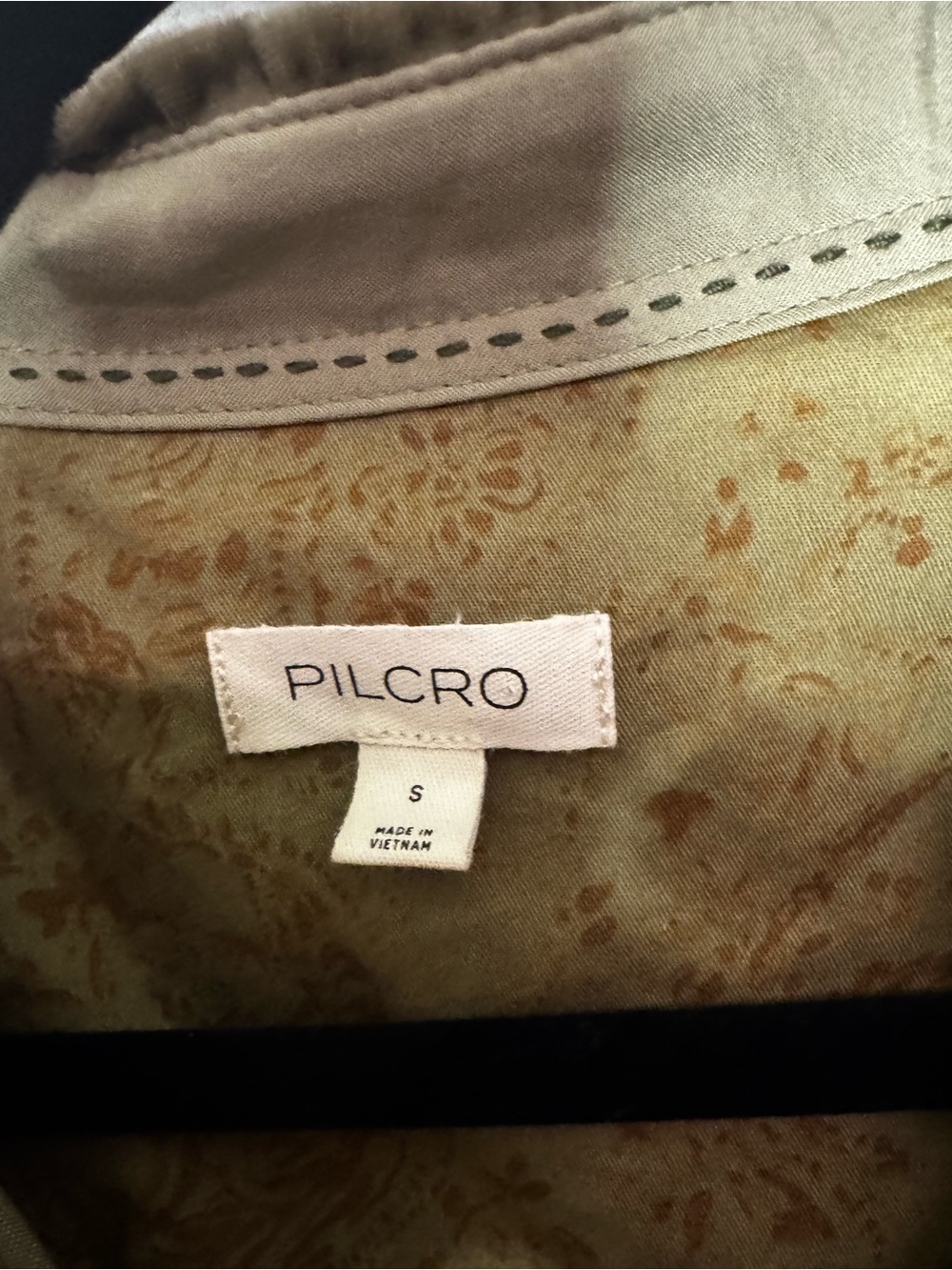 Pilcro Olive Green Velvet Button-Down Shirt - Size S - Picture 5 of 7